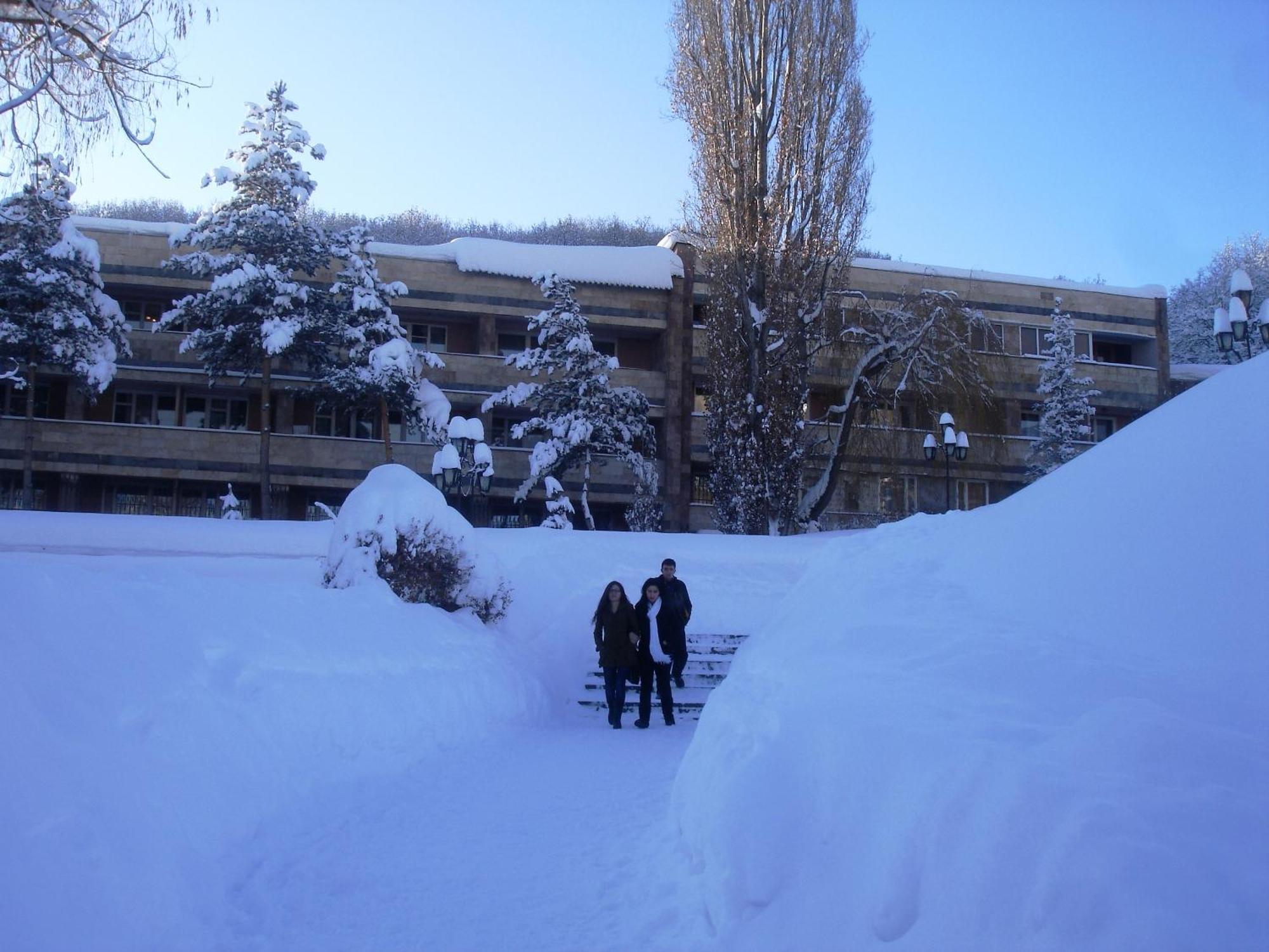 Дом Писателей Цахкадзора Hotel Exterior foto